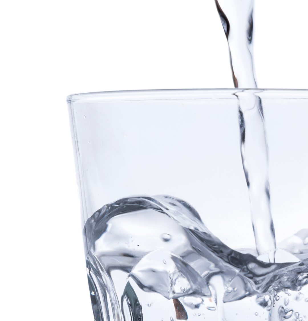 How to Drink More Water – Tips, Tricks and Apps to Help You Stay Hydrated